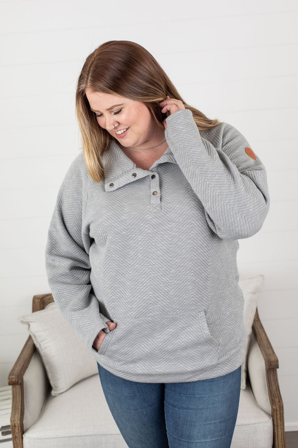 Quilted Button Snap Pullover - Grey