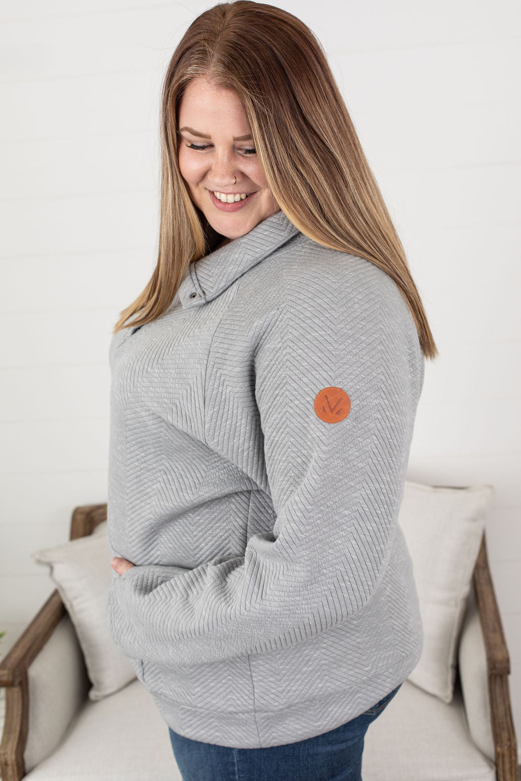 Quilted Button Snap Pullover - Grey
